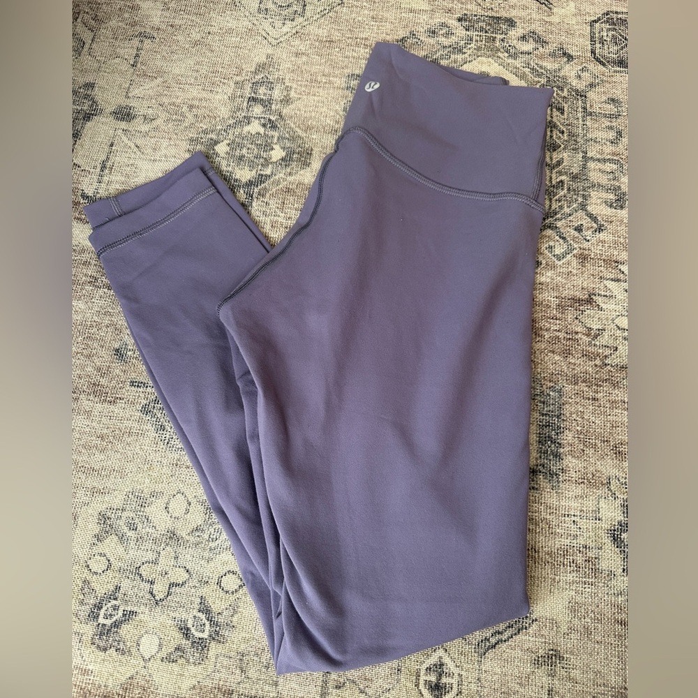 Lululemon wonder under